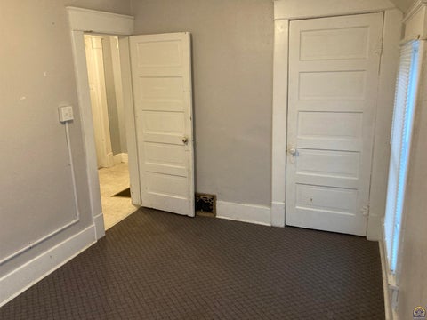 Tiny photo for 1918 SW Lincoln St, Topeka, KS 66604 (MLS # 246905)