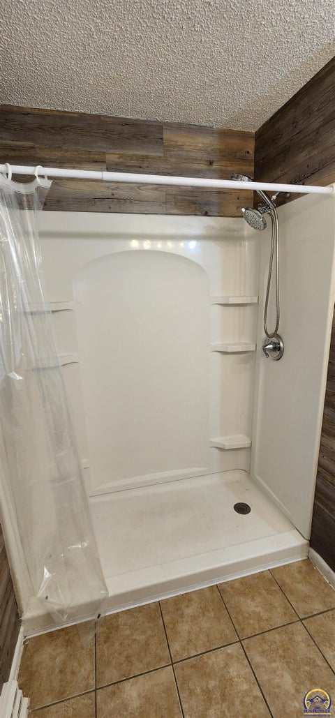 Tiny photo for 7012 SW Towerview Ln, Topeka, KS 66619 (MLS # 246430)
