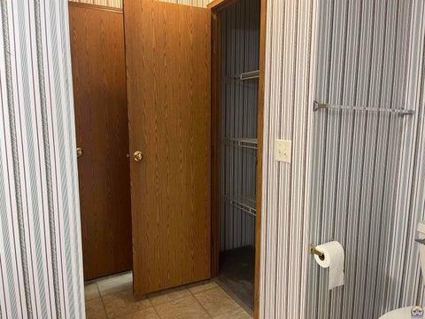 Tiny photo for 1600 SW 72nd Pl, Topeka, KS 66619 (MLS # 247115)