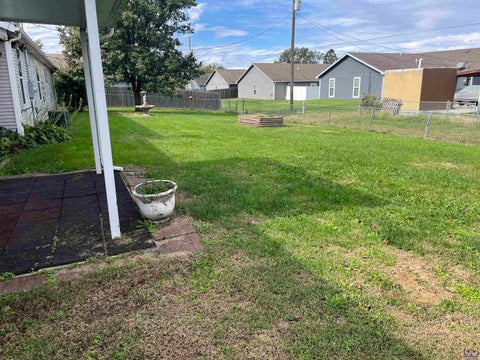 Tiny photo for 1600 SW 72nd Pl, Topeka, KS 66619 (MLS # 247115)