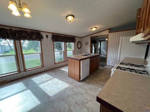 Tiny photo for 1600 SW 72nd Pl, Topeka, KS 66619 (MLS # 247115)