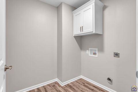 Tiny photo for 720 Teresa Ct, Carbondale, KS 66414 (MLS # 244768)