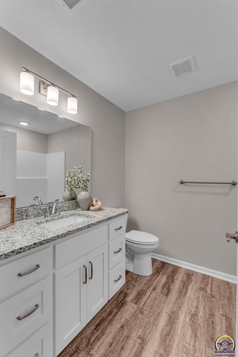 Tiny photo for 720 Teresa Ct, Carbondale, KS 66414 (MLS # 244768)