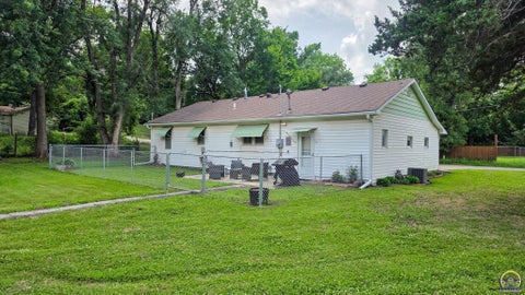 Tiny photo for 406 Cherry St, Madison, KS 66860 (MLS # 244878)