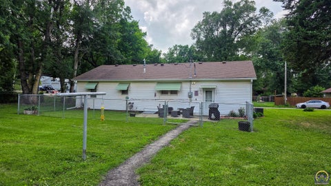 Tiny photo for 406 Cherry St, Madison, KS 66860 (MLS # 244878)