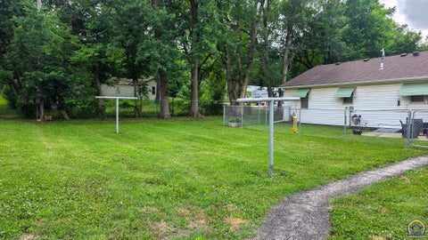 Tiny photo for 406 Cherry St, Madison, KS 66860 (MLS # 244878)