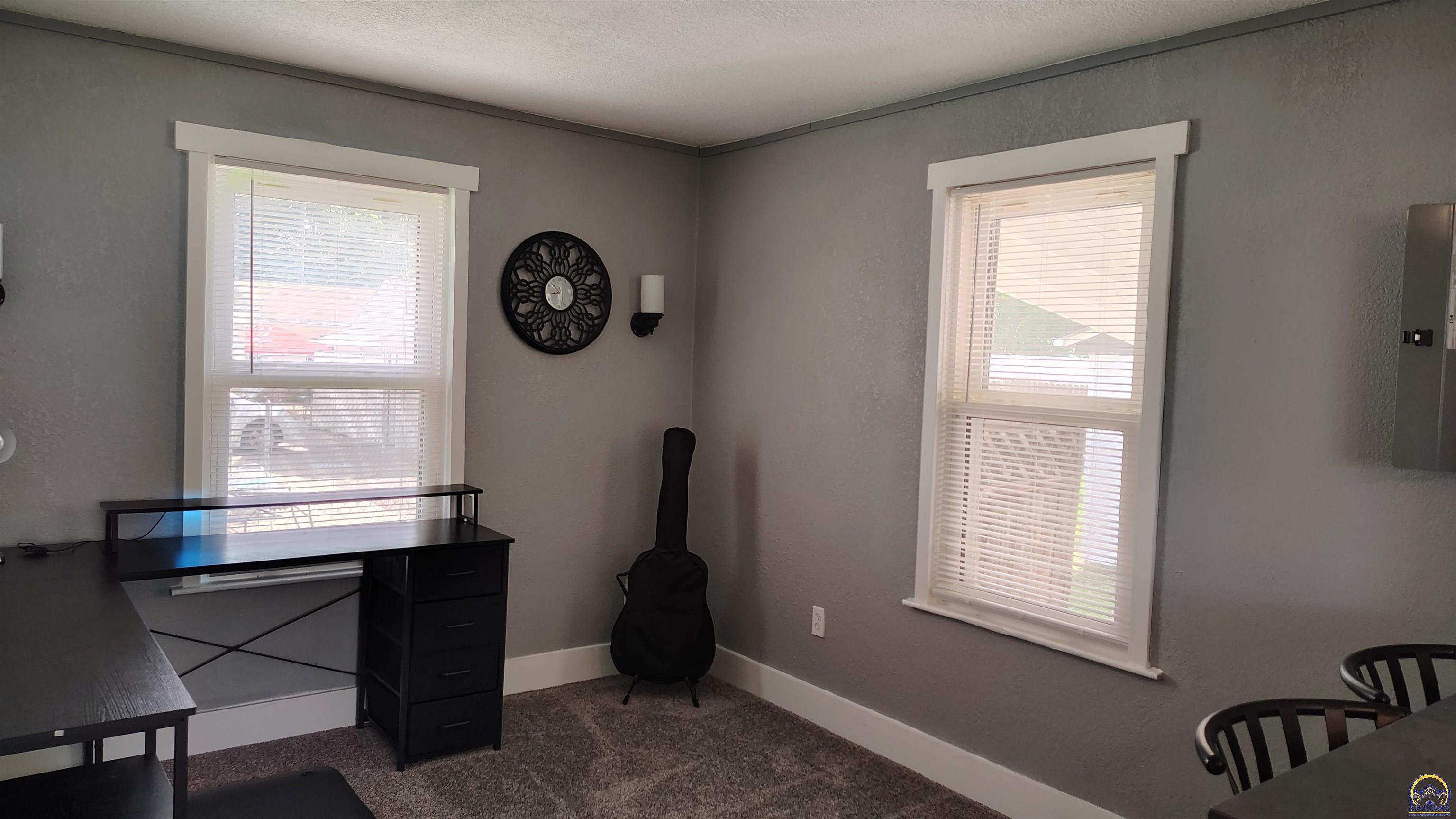 Topeka, Kansas 66608, United States, 3 Bedrooms Bedrooms, ,1 BathroomBathrooms,Residential,Active,169518