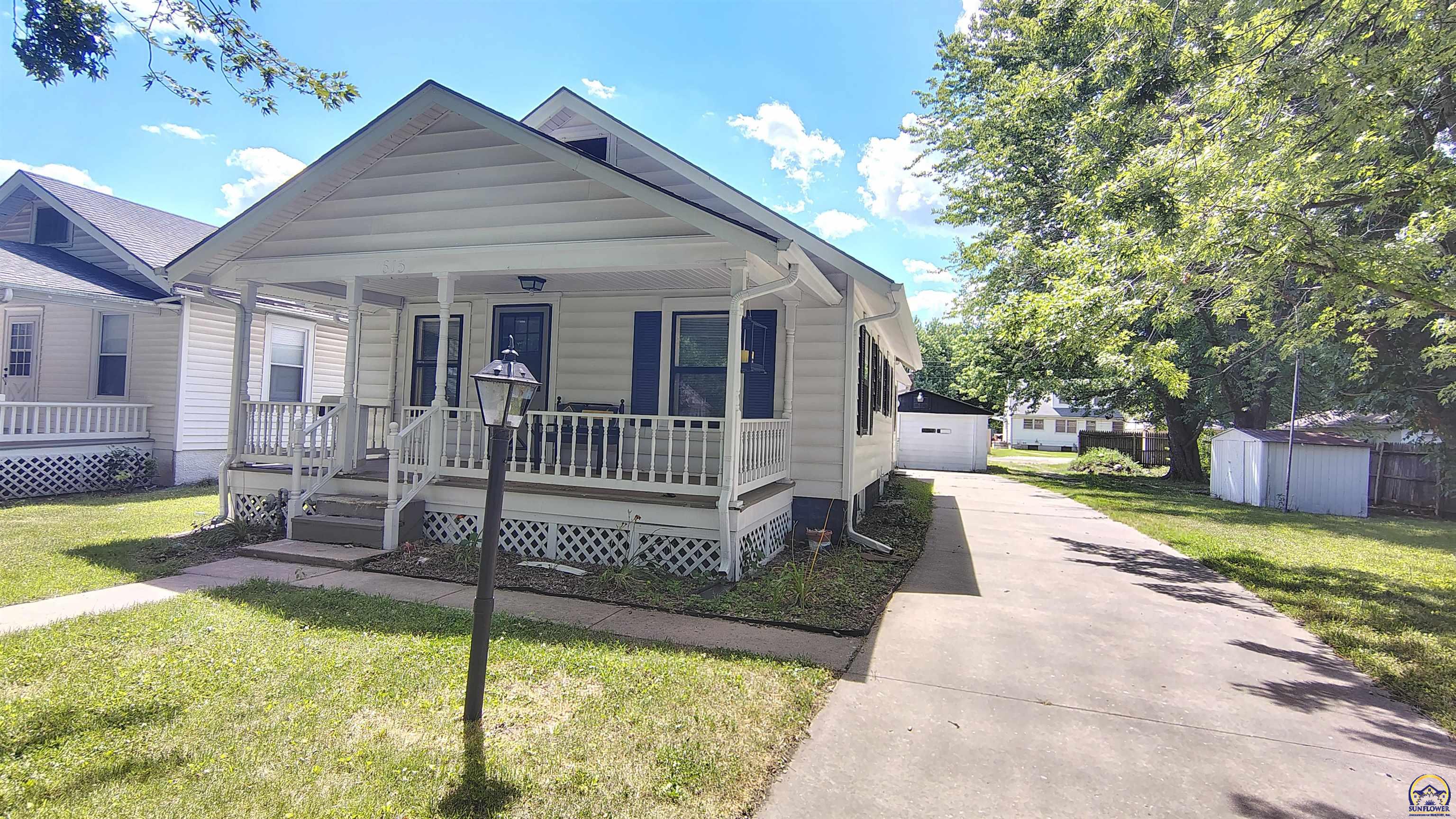 Topeka, Kansas 66608, United States, 3 Bedrooms Bedrooms, ,1 BathroomBathrooms,Residential,Active,169518 Topeka, Kansas 66608, United States, 3 Bedrooms Bedrooms, ,1 BathroomBathrooms,Residential,Active,169518