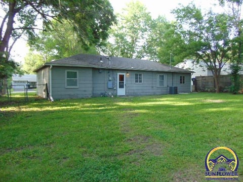 Tiny photo for 1407 SW Glencoe St, Topeka, KS 66611 (MLS # 245097)