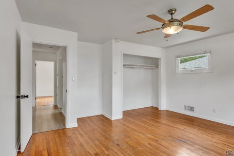 Tiny photo for 1339 SW Ward Pkwy, Topeka, KS 66604 (MLS # 246545)