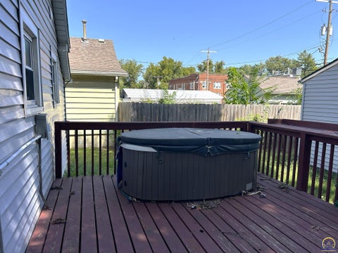 Tiny photo for 738 NE Green St, Topeka, KS 66616 (MLS # 246774)