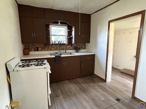 Tiny photo for 738 NE Green St, Topeka, KS 66616 (MLS # 246774)