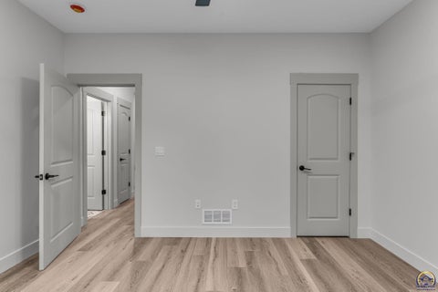 Tiny photo for 4100 SE 33rd St, Topeka, KS 66605 (MLS # 246864)