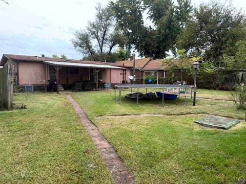 Tiny photo for 503 NE Gordon St, Topeka, KS 66608 (MLS # 246830)