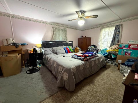 Tiny photo for 503 NE Gordon St, Topeka, KS 66608 (MLS # 246830)