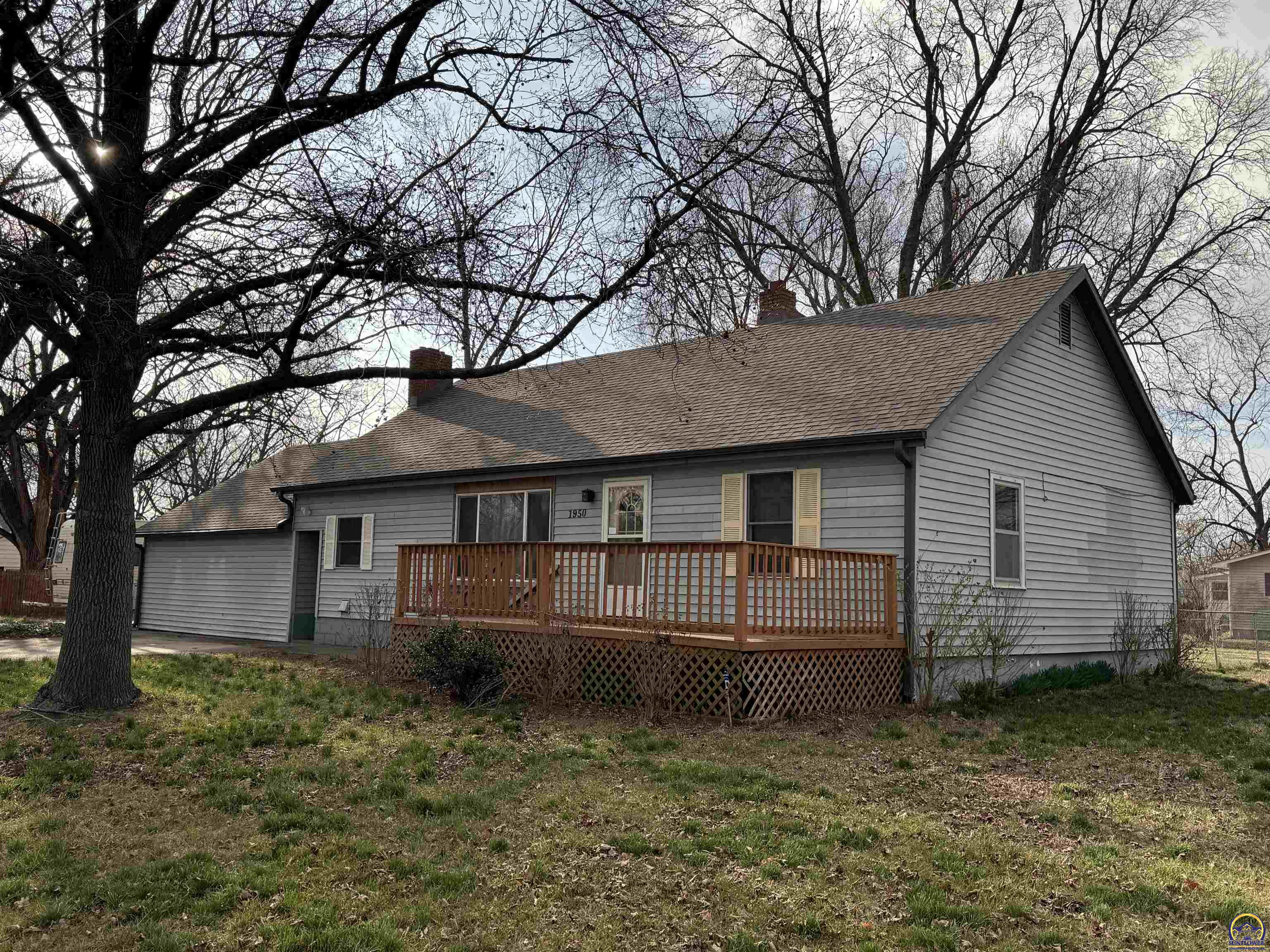 Topeka, Kansas 66608, United States, 2 Bedrooms Bedrooms, ,1 BathroomBathrooms,Residential,Pending,62795