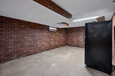 Tiny photo for 220 SW Kendall Ave, Topeka, KS 66606 (MLS # 246720)