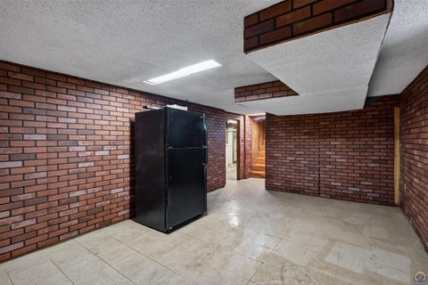 Tiny photo for 220 SW Kendall Ave, Topeka, KS 66606 (MLS # 246720)