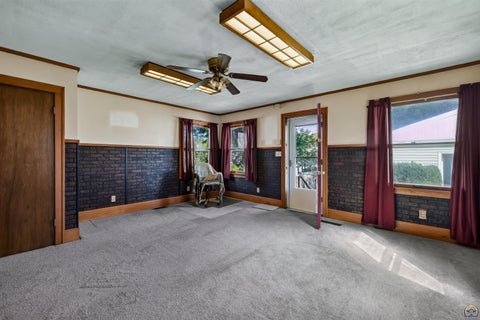 Tiny photo for 220 SW Kendall Ave, Topeka, KS 66606 (MLS # 246720)