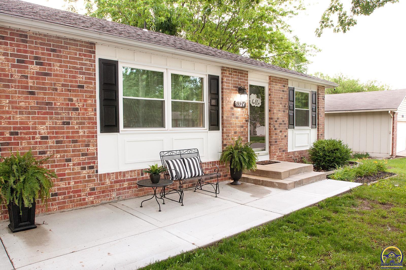 Topeka, Kansas 66614, United States, 4 Bedrooms Bedrooms, ,3 BathroomsBathrooms,Residential,Active,151076