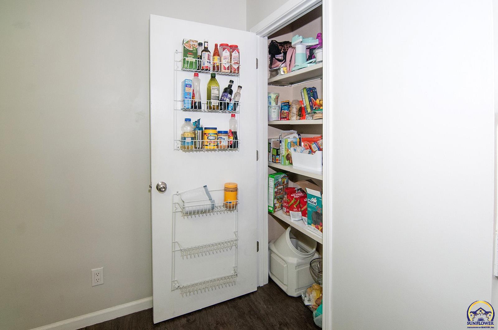 Topeka, Kansas 66614, United States, 4 Bedrooms Bedrooms, ,3 BathroomsBathrooms,Residential,Active,151076