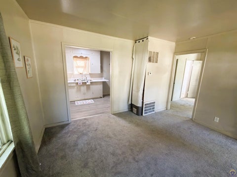 Tiny photo for 2046 SW Lincoln St, Topeka, KS 66604 (MLS # 246912)