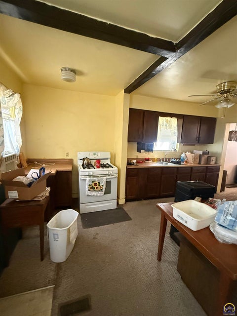 Tiny photo for 824 E Highland Ave, Topeka, KS 66607 (MLS # 247118)