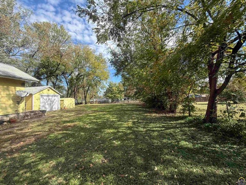 Tiny photo for 824 E Highland Ave, Topeka, KS 66607 (MLS # 247118)