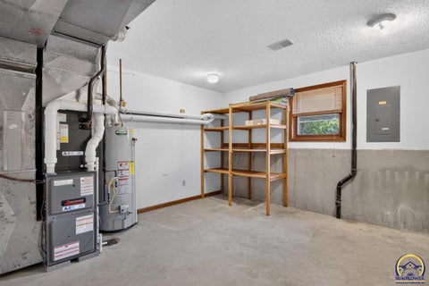 Tiny photo for 3809 SW Nottingham Rd, Topeka, KS 66610 (MLS # 246328)