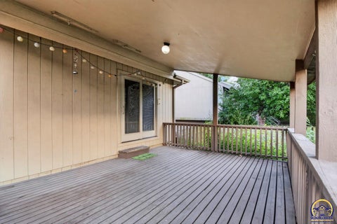 Tiny photo for 3809 SW Nottingham Rd, Topeka, KS 66610 (MLS # 246328)