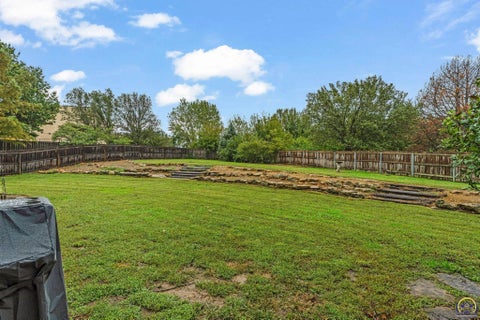 Tiny photo for 6027 SW 36th St, Topeka, KS 66614 (MLS # 246850)