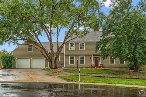 Photo of 6027 SW 36th St, Topeka, KS 66614 (MLS # 246850)