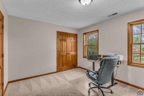 Tiny photo for 6027 SW 36th St, Topeka, KS 66614 (MLS # 246850)