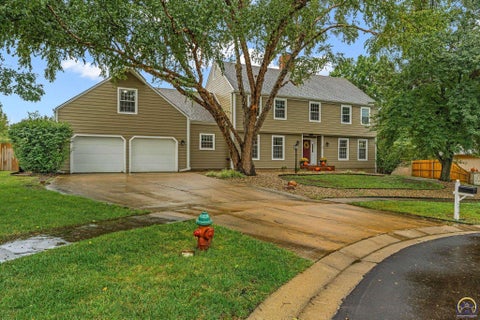 Tiny photo for 6027 SW 36th St, Topeka, KS 66614 (MLS # 246850)
