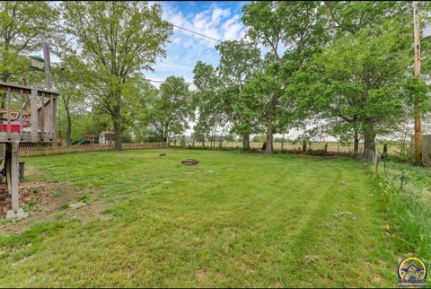 Tiny photo for 3818 SE 23rd Ter, Topeka, KS 66605 (MLS # 245404)