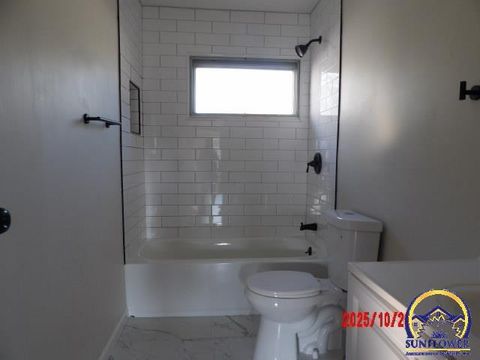 Tiny photo for 1032 SE 35th Ter, Topeka, KS 66605 (MLS # 241980)