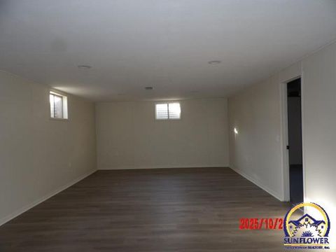 Tiny photo for 1032 SE 35th Ter, Topeka, KS 66605 (MLS # 241980)