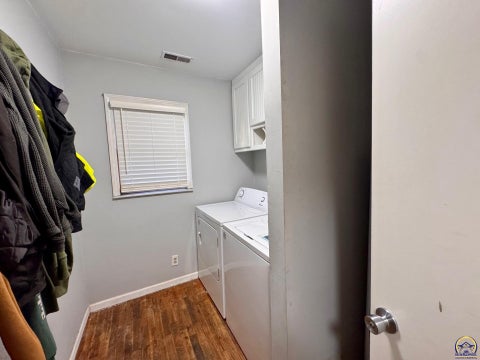 Tiny photo for 705 Washington St, Oskaloosa, KS 66066 (MLS # 245513)