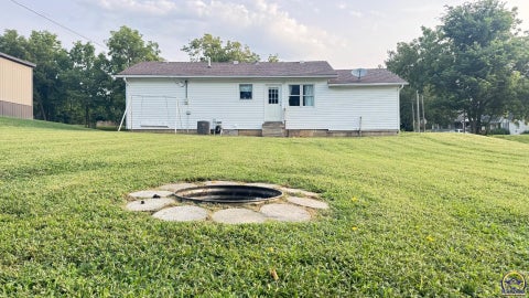 Tiny photo for 705 Washington St, Oskaloosa, KS 66066 (MLS # 245513)
