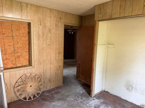 Tiny photo for 1023 NE Kellam Ave, Topeka, KS 66616 (MLS # 246208)