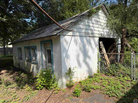 Tiny photo for 1023 NE Kellam Ave, Topeka, KS 66616 (MLS # 246208)