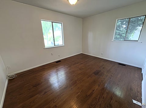 Tiny photo for 873 SE Brookside Dr, Topeka, KS 66607 (MLS # 244920)