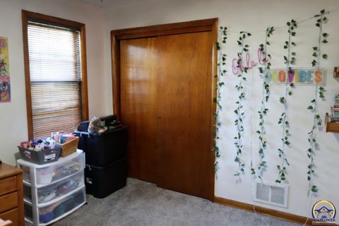 Tiny photo for 733 NE Kellam Ave, Topeka, KS 66616 (MLS # 247123)