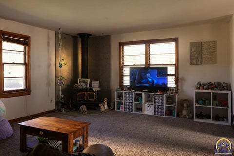 Tiny photo for 733 NE Kellam Ave, Topeka, KS 66616 (MLS # 247123)