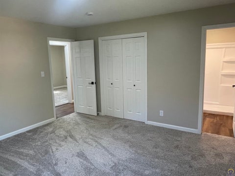 Tiny photo for 5324 SW 33rd St, Topeka, KS 66614 (MLS # 246877)