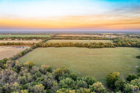 Photo of 00000 SW Tawakoni Rd, Towanda, KS 67144 (MLS # 246796)