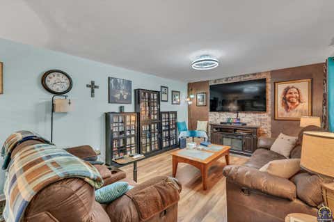 Tiny photo for 2224 NW Taylor St, Topeka, KS 66608 (MLS # 246240)