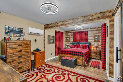Tiny photo for 2224 NW Taylor St, Topeka, KS 66608 (MLS # 246240)