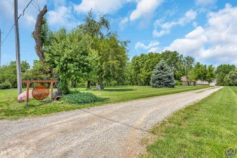 Tiny photo for 4848 SE 53rd St, Berryton, KS 66409 (MLS # 244442)
