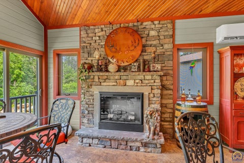 Tiny photo for 4848 SE 53rd St, Berryton, KS 66409 (MLS # 244442)